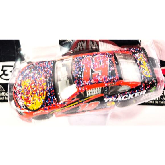 Lionel Racing Nascar Authentics #19 MARTIN TRUEX JR 2020 WAVE 01 Raced Version! - Picture 2 of 5